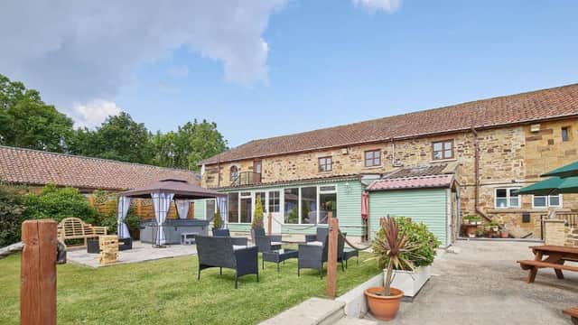 Host & Stay - The Arches Country House
