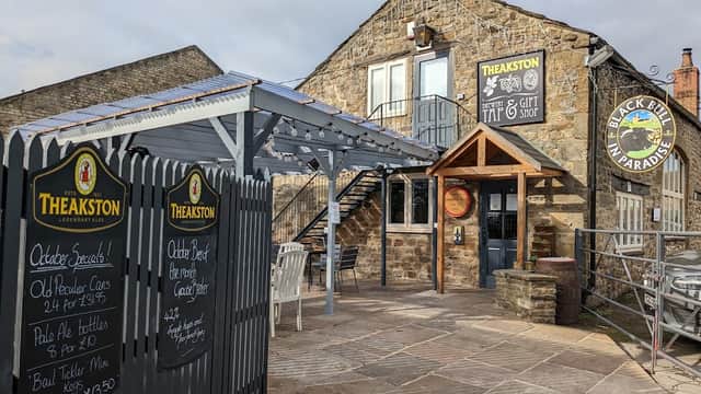 Theakston Brewery Black Bull In Paradise Visitor Centre - Brewery in masham