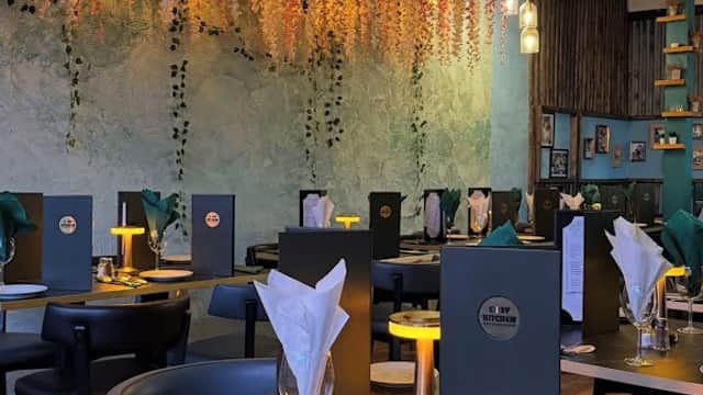 Dining at Cosy Kitchen in huddersfield