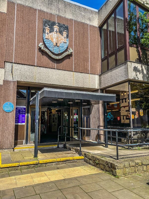 Pontefract Library