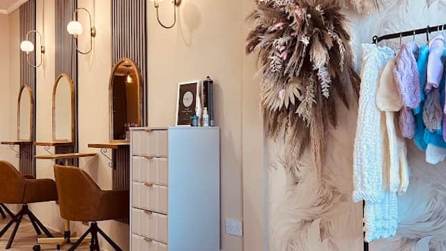 Salon 42 - Hair Salons in wombwell