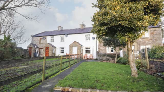 Accommodation at 3 South View in helwith bridge