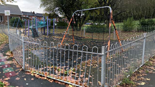 Lock Lane Community Garden Playground - Playgrounds in castleford