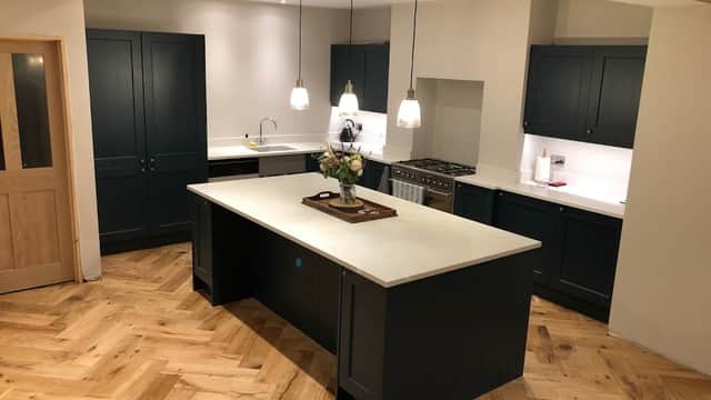 Electrix Electrical - Electricians in woodhouse
