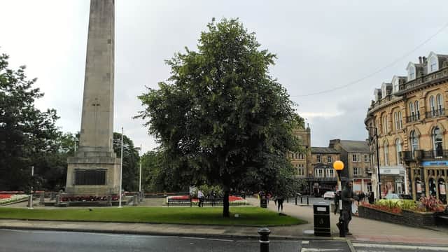 Bus Stop at War Memorial - Bus Stops in harrogate