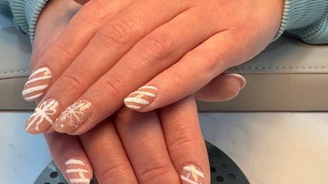 Sutton Nails & Spa - Nail Salons in hull