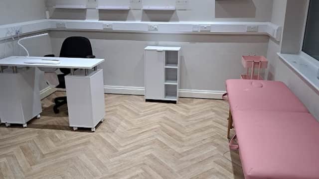 Laser Lab - Hair Salons in normanton