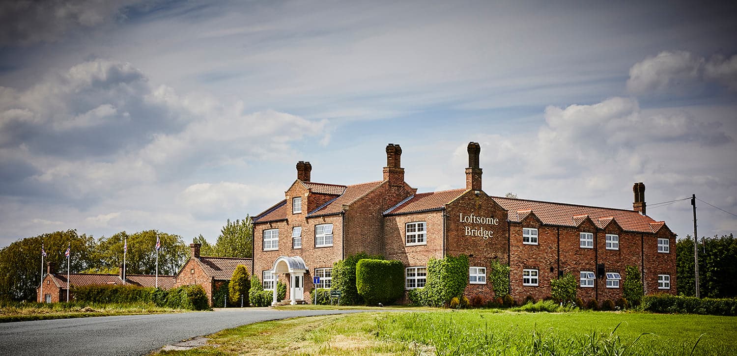 Loftsome Bridge Hotel