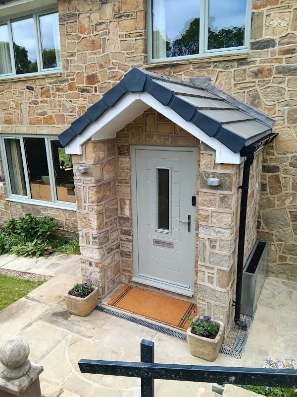 D h lumb building and roofing services