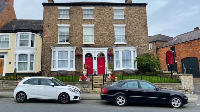 Crescent Lodge - Guest House in ripon