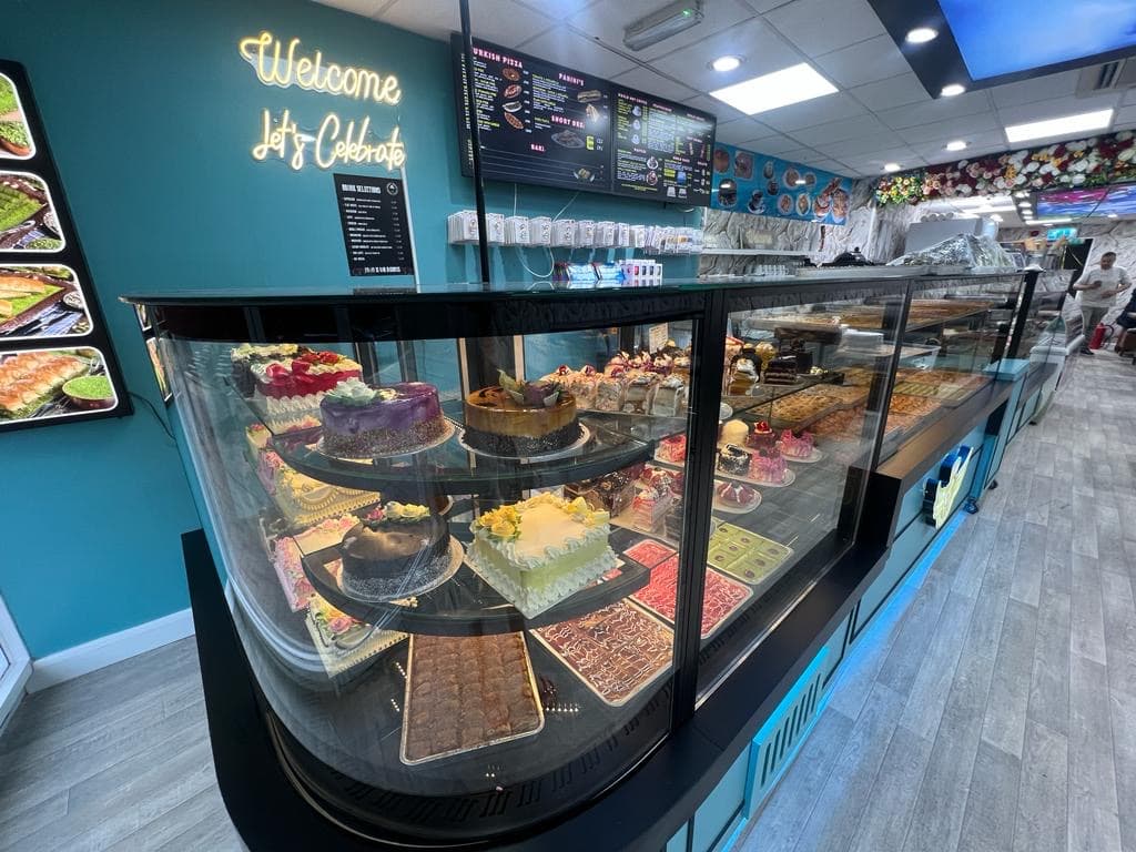 Cake World Hull