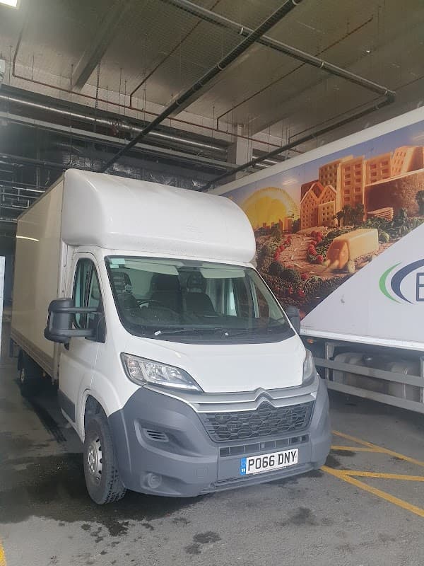 Mkb couriers and removals