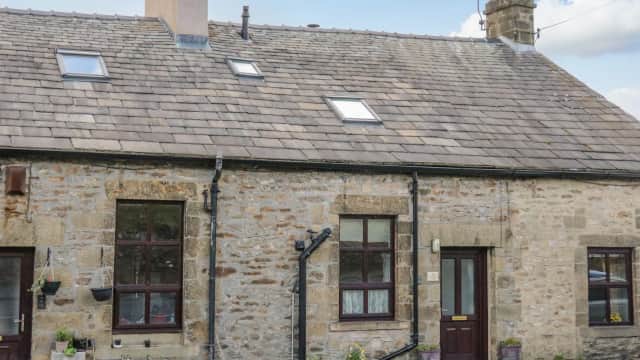 Accommodation at Watershed Cottage in settle