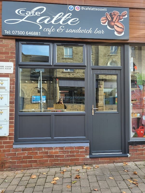 Cafe Latte & Sandwich Bar