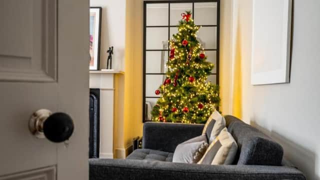 Accommodation at 42 is the Answer - Stunning townhouse appearing on TV Best Holiday Home Show in york
