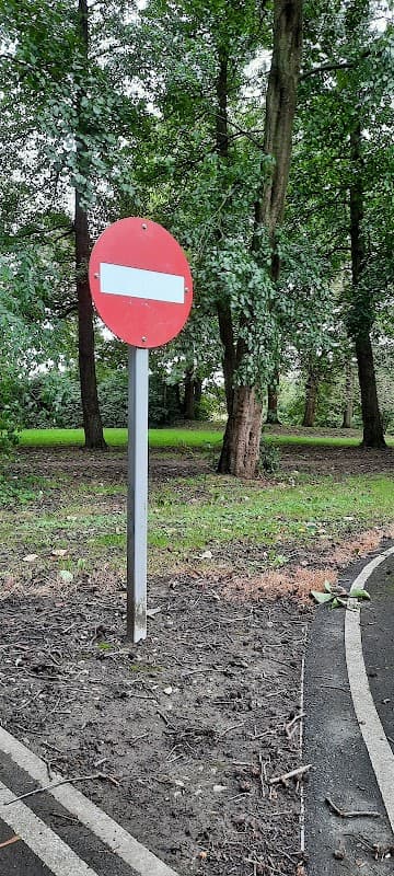 Bowling Park Children's Wheelie Track