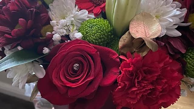 Little Buds Florist - Florists in bradford