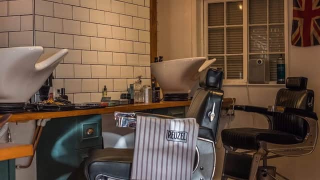 Noblemans Barberco. - Barbers in beverley