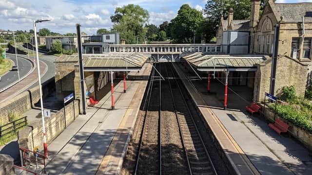 Bingley - Railway Stations in bingley