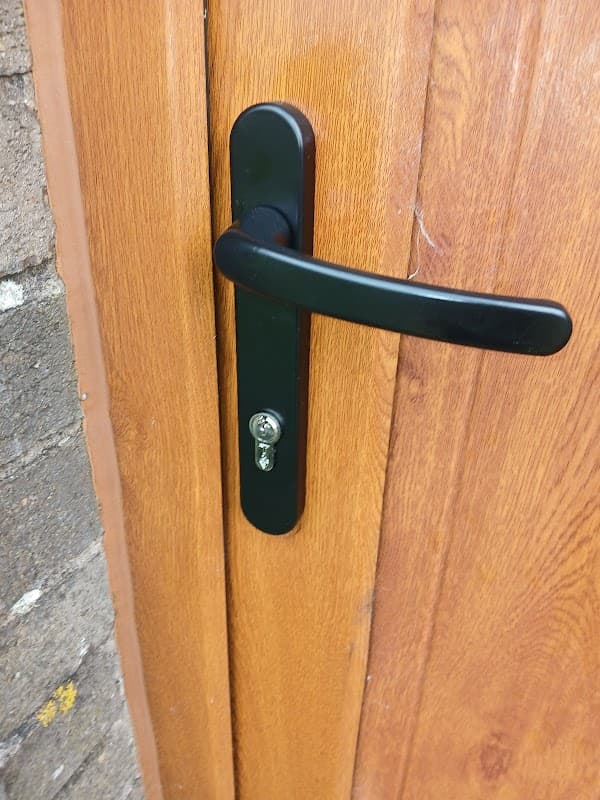 JPW Door & Lock Services (Locksmith)
