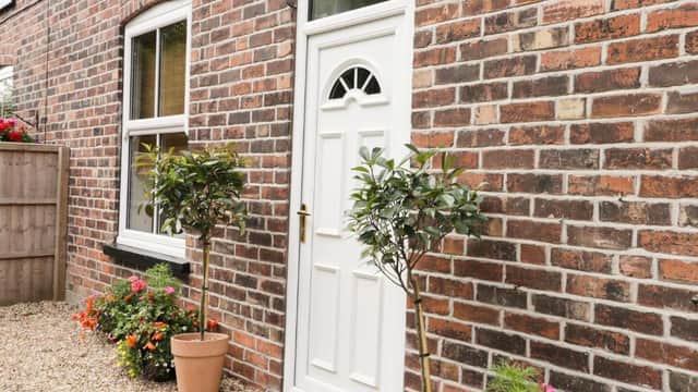 Accommodation at 2 Moor Farm Cottages, Hull in flinton