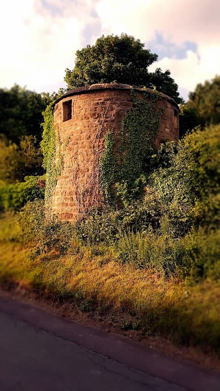 Hound Hill Lane Tower