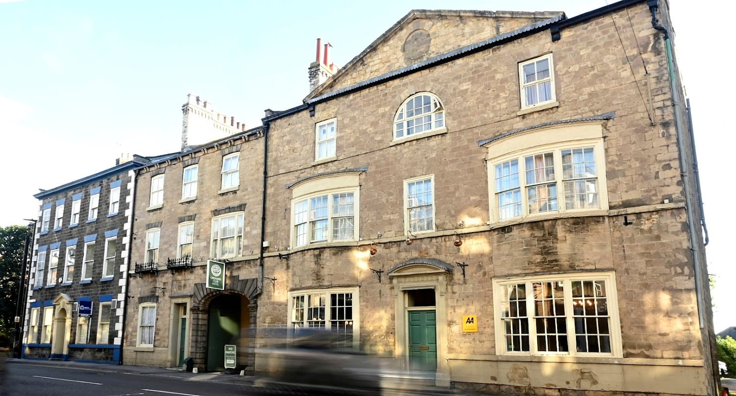 Orchard Club Hotel