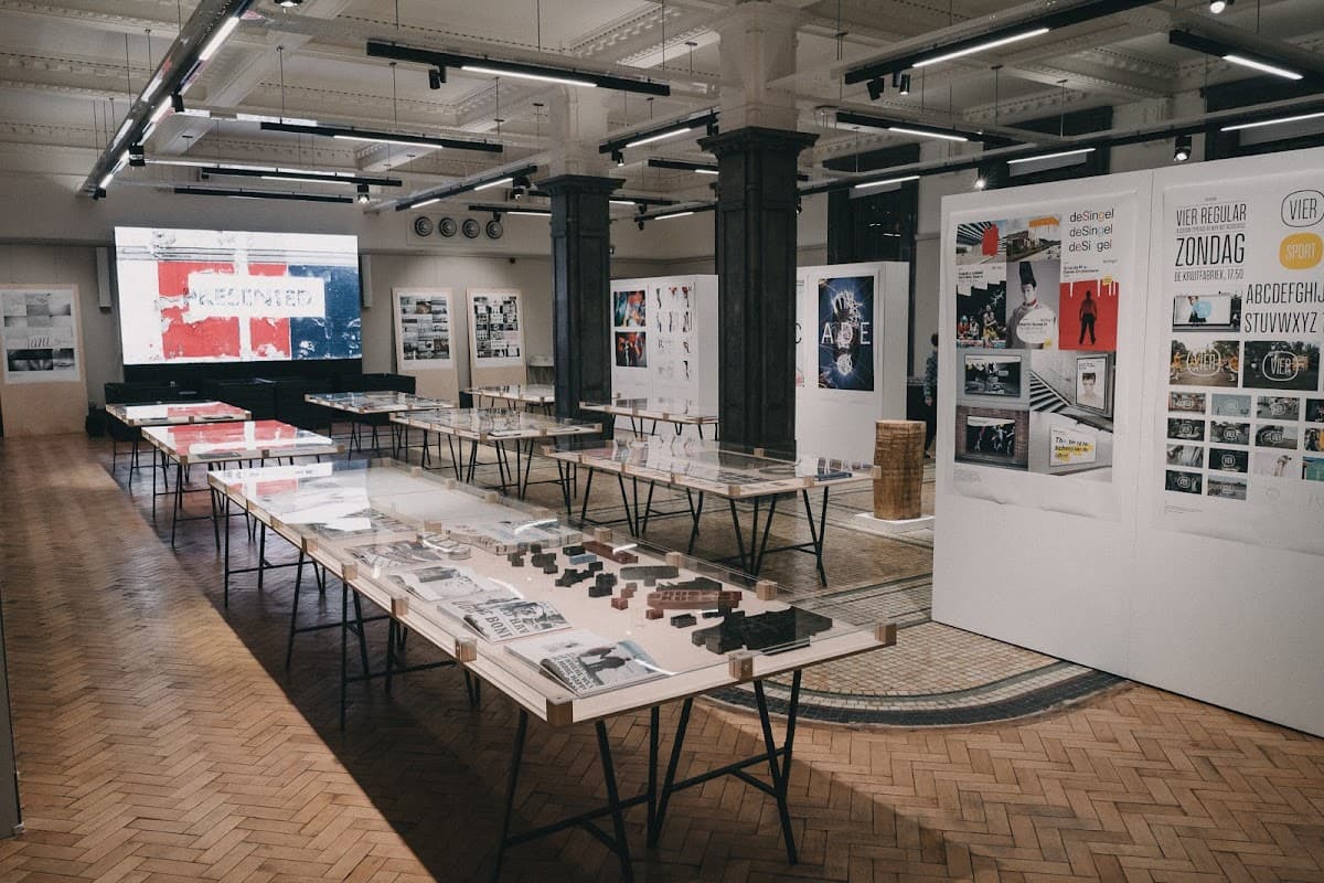 Post Hall Gallery