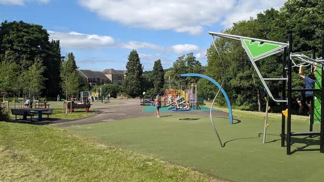 Graves Park Cobnar Road Playground - Playgrounds in greenhill