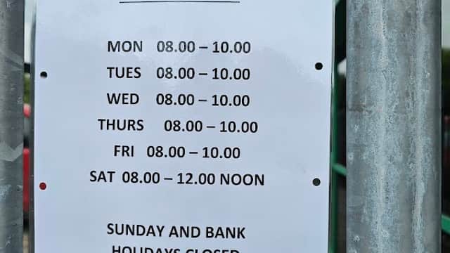 Whitwood Delivery Office - Couriers in castleford