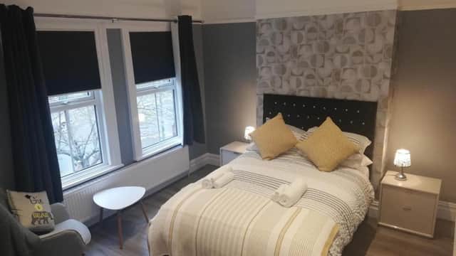 Accommodation at Cosy contemporary 2 bed home central location near racecourse fast WiFi in doncaster