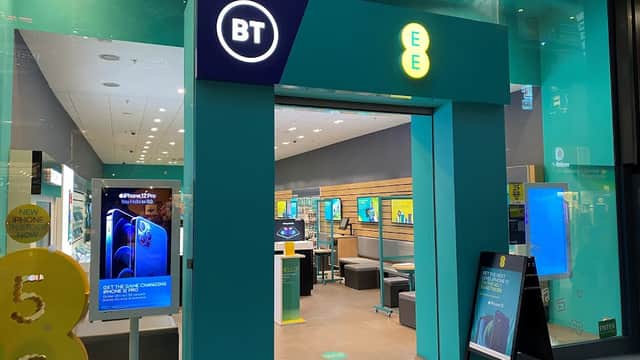 EE - Phone Shops in hull