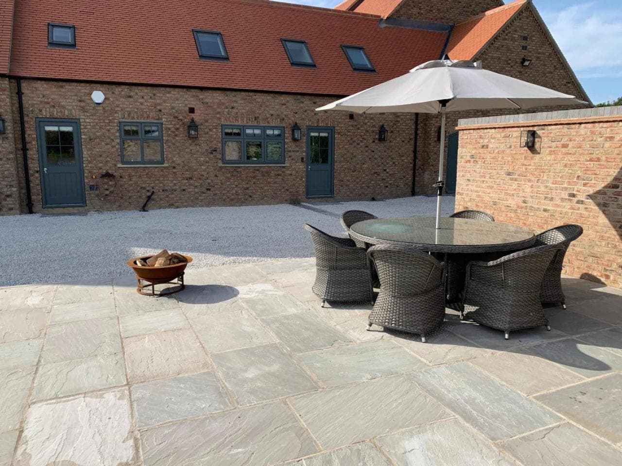 Luxury Boutique Country Cottage with Hot Tub, York, Yorkshire
