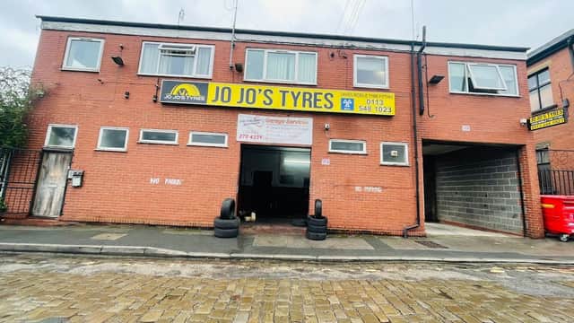JOJO's Tyres (24 Hour Mobile Tyre Fitting in Leeds, West Yorkshire) - Tyre Shops in hunslet