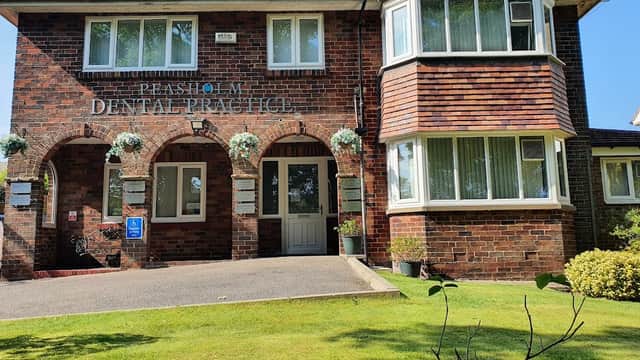 Peasholm Dental Practice - Dental Implants, Cosmetic Dentist, New Private Patients, Emergency Dentist - Dentists in scarborough