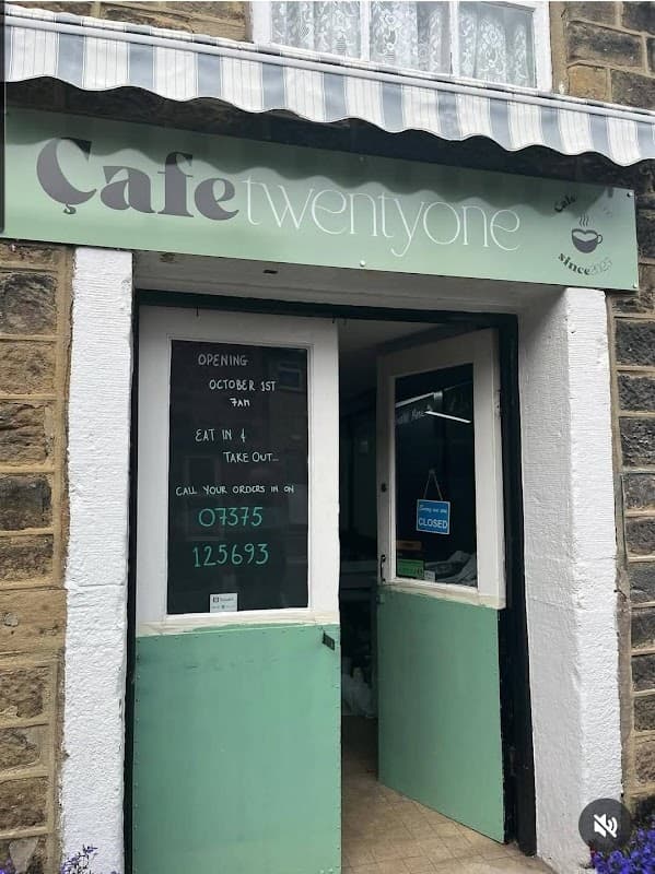Cafe 21