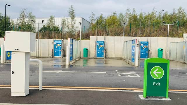 bp - Petrol Stations in eckington