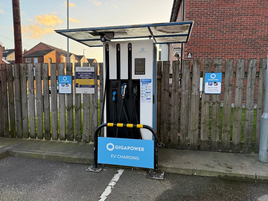 Giga Power Charging Station