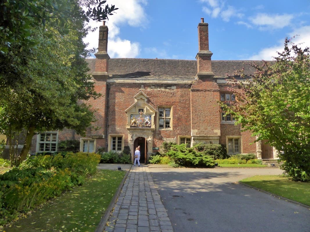 King's Manor Library