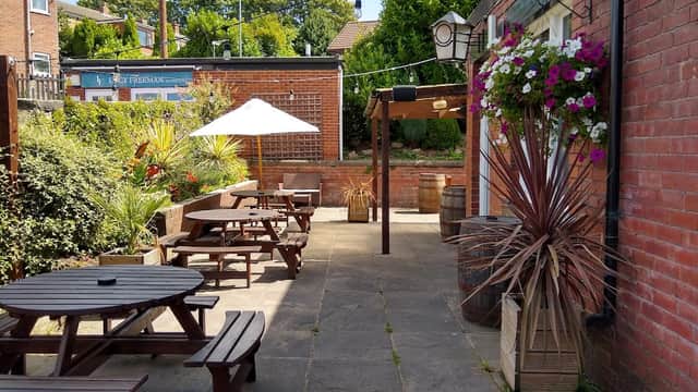 Food & drink at The New Wheel in alverthorpe