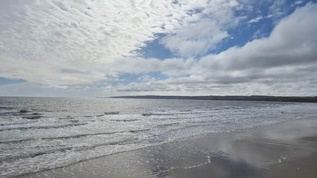 Filey Beach - Attraction in filey
