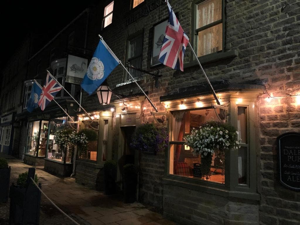 The Black Swan Hotel