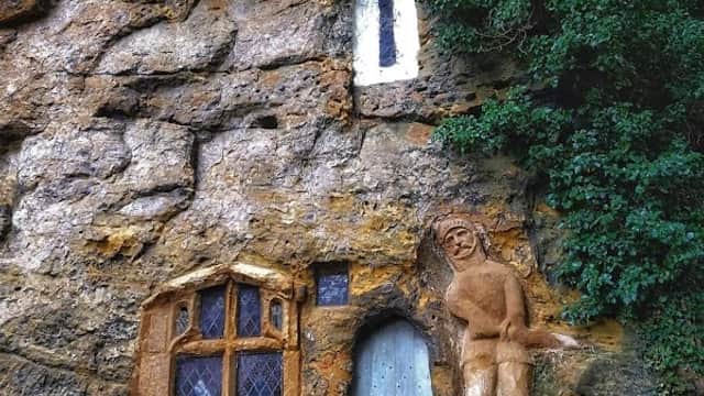 Chapel of Our Lady of the Crag - Attraction in knaresborough