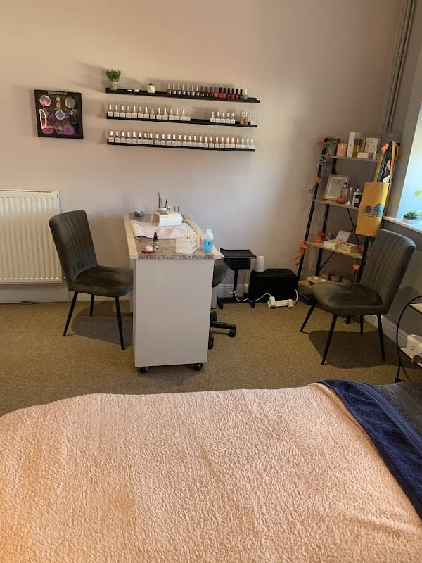 Katy calvert make up holistic & beauty therapies