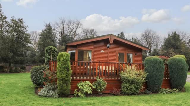 Accommodation at 3 The Fairway in cottingham