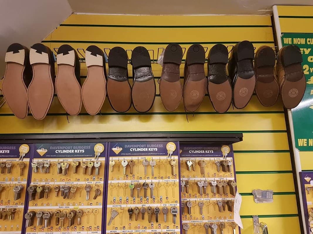 Micks Shoe Repairs