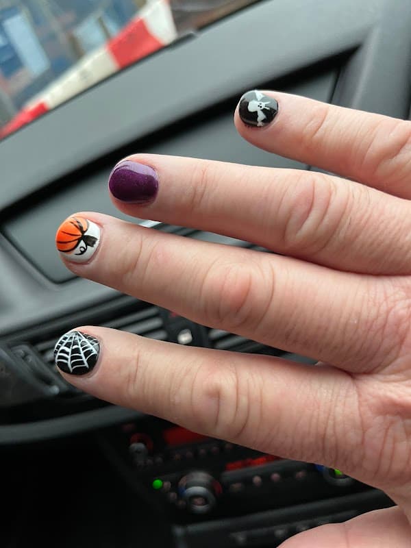 Young Nails
