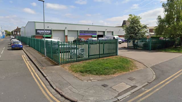 Parkers "The Parts People" (Hull) - Car Parts in hull