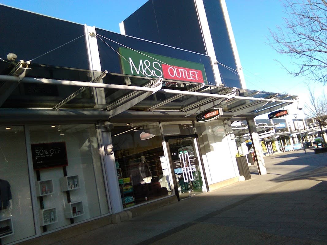 M&S Outlet