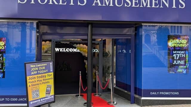 Storeys Amusements - Entertainment in wakefield